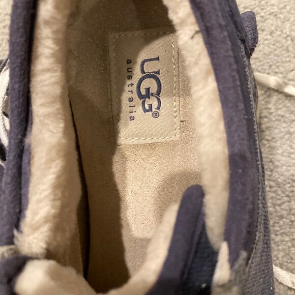 UGG Fleece Lined Sneakers Size 8.5 - Picture 8 of 8